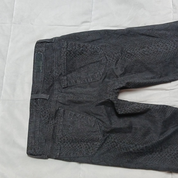 AG Adriano Goldschmied Black Snake Skin Super Skinny Fit Leggings Size 26R - Picture 7 of 7